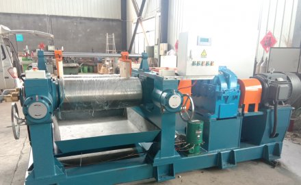 RUBBER MIXING MILL 
